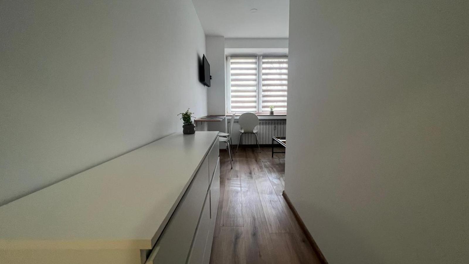 Apartmentsbymatyrafa-viii Apartment *